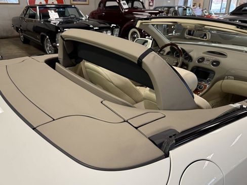 Used 2008 Mercedes-Benz SL 550 image 48