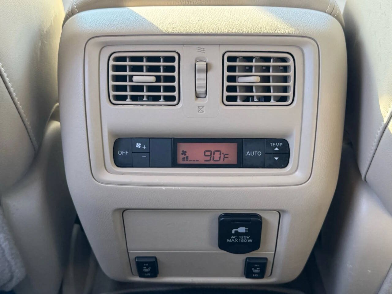 Used 2014 Nissan Pathfinder Platinum AWD/4WD image 33