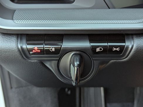 Certified 2021 Porsche 911 Carrera image 24