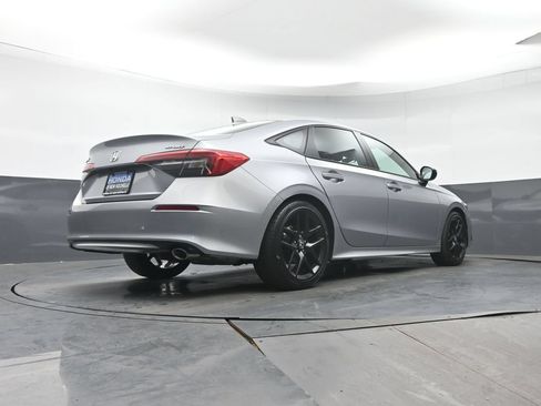 Used 2023 Honda Civic Sport image 26