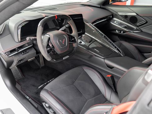 Used 2024 Chevrolet Corvette Z06 w/ Stealth Interior Trim Package RWD image 10