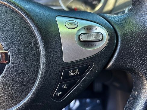 Used 2019 Nissan Sentra SV FWD image 18