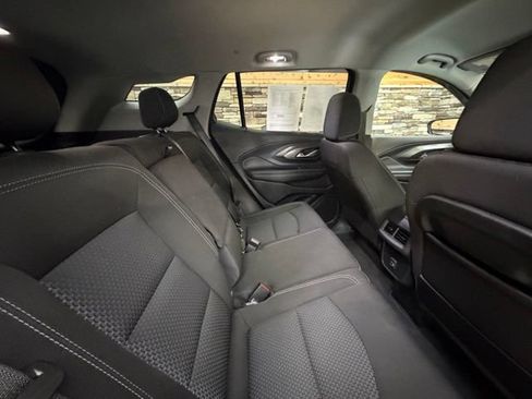 Used 2023 GMC Terrain SLE w/ Driver Convenience Package AWD/4WD image 34