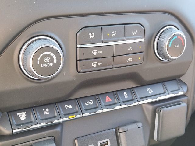 New 2025 Chevrolet Silverado 2500 Custom w/ Custom Value Package AWD/4WD image 12