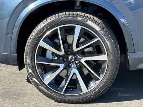 Certified 2023 Volvo XC90 T8 Plus AWD/4WD image 12