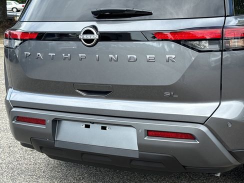 New 2026 Nissan Pathfinder SL FWD image 23