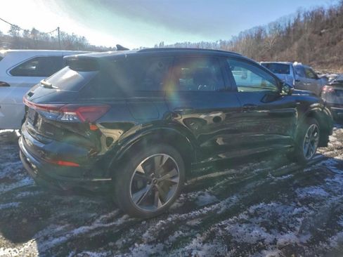 Used 2024 Audi Q4 e-tron Premium Plus w/ Premium Plus image 5