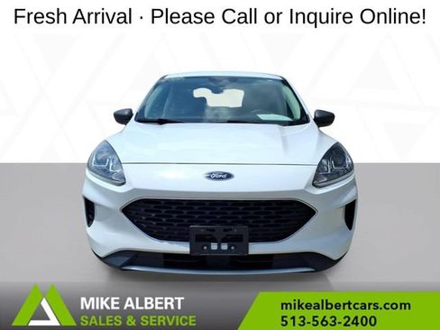 Used 2022 Ford Escape SE AWD/4WD image 2