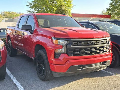Used 2022 Chevrolet Silverado 1500 Custom AWD/4WD image 6