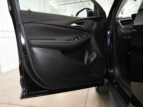 Used 2025 Buick Encore GX Preferred FWD image 14