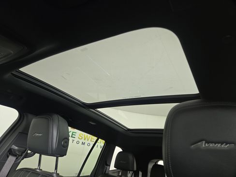 Certified 2025 Buick Enclave Avenir w/ Trailering Package, 5000 lbs. image 23