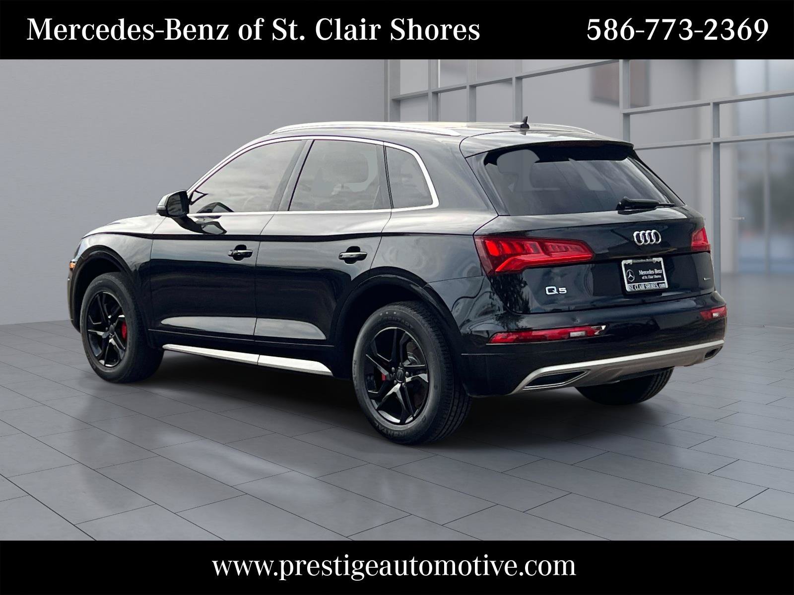 Used 2019 Audi Q5 2.0T Premium w/ Convenience Package AWD/4WD image 3