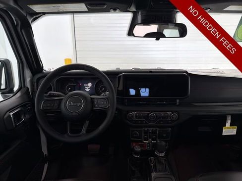 New 2026 Jeep Wrangler Unlimited Rubicon AWD/4WD image 25