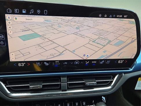 New 2026 Chevrolet Equinox EV LT image 21