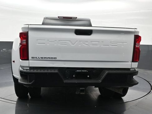 Used 2026 Chevrolet Silverado 3500 W/T AWD/4WD image 4