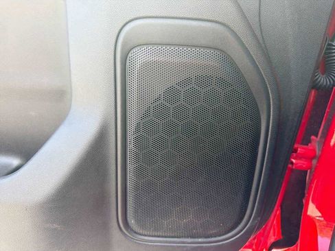 Used 2021 Chevrolet Silverado 1500 Custom w/ Safety Confidence Package image 17