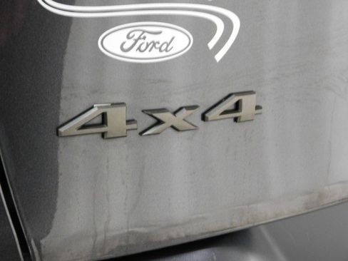 Used 2016 Jeep Cherokee 75th Anniversary image 6