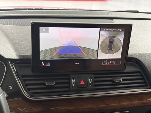 Used 2022 Audi Q5 2.0T Premium Plus w/ Premium Plus Package image 19