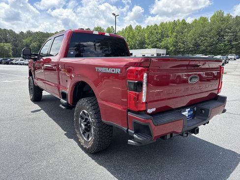 Used 2024 Ford F250 Lariat w/ Lariat Ultimate Package AWD/4WD image 5