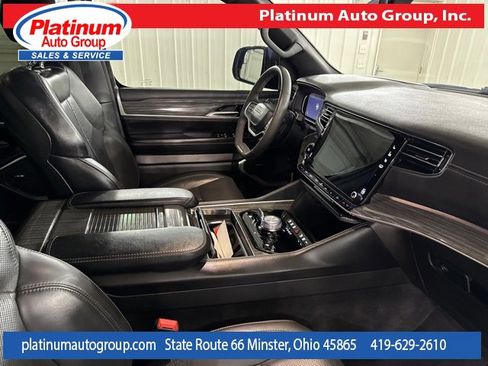 Used 2022 Jeep Wagoneer Series III image 41