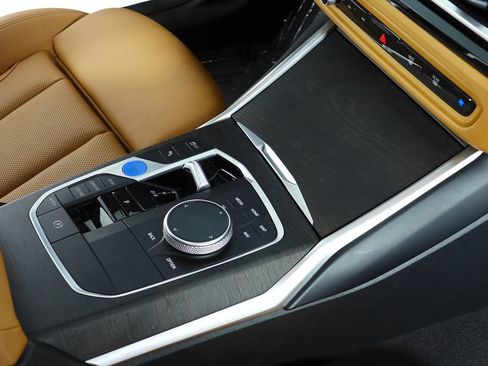 Used 2023 BMW i4 eDrive35 w/ Premium Package RWD image 15