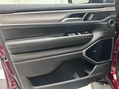 New 2026 Jeep Grand Wagoneer Limited AWD/4WD image 10