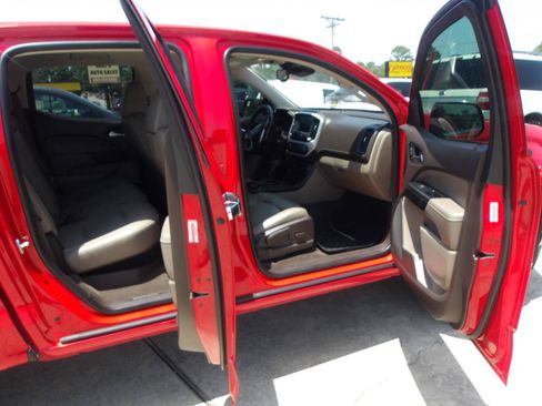 Used 2018 GMC Canyon SLT w/ Driver Alert Package RWD image 6