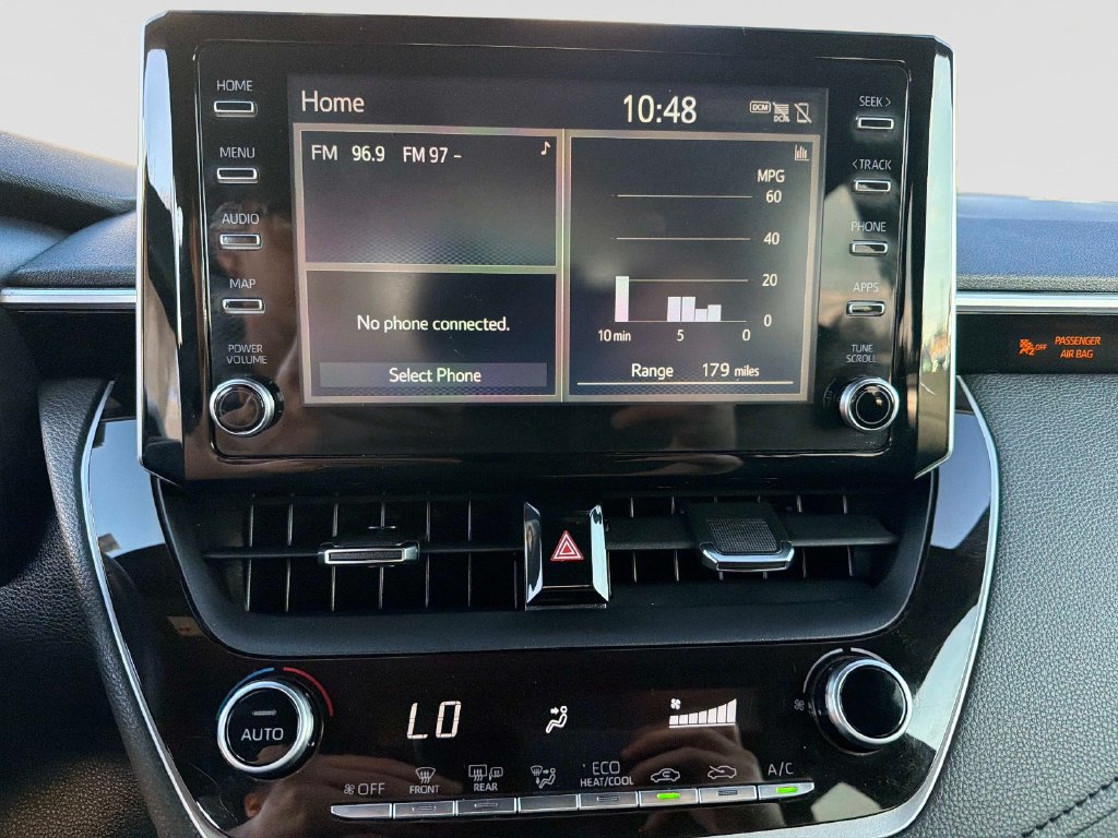 Used 2020 Toyota Corolla SE FWD image 24