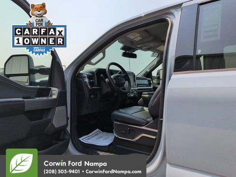 Used 2024 Ford F350 Lariat w/ Sport Appearance Package AWD/4WD image 9