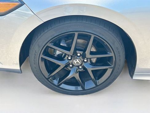 Used 2022 Honda Civic Sport image 35