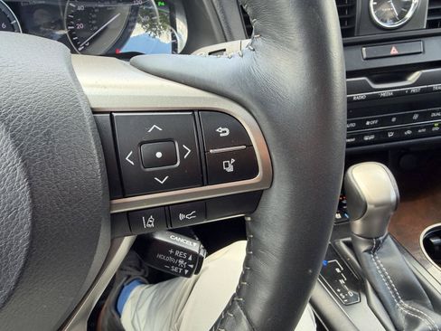 Used 2019 Lexus RX 350 AWD w/ Navigation Package image 15