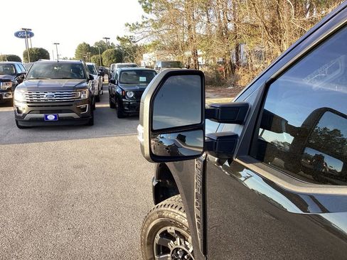 Used 2023 Ford F250 XLT w/ XLT Premium Package image 21