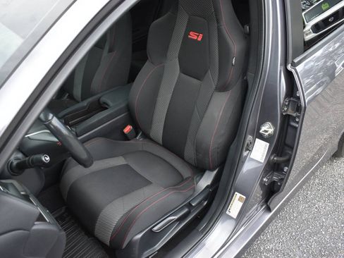 Used 2018 Honda Civic Si image 19