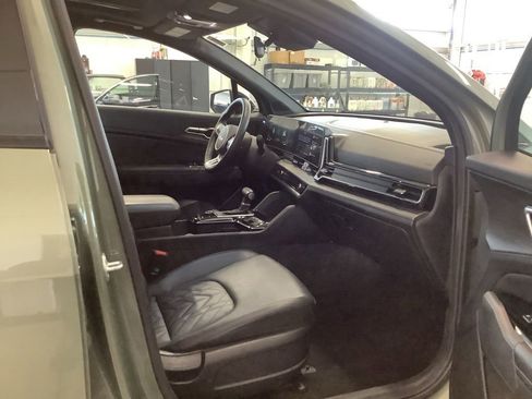Used 2023 Kia Sportage X-Line w/ X-Line Premium Package AWD/4WD image 12