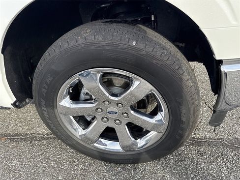 Used 2023 Ford F150 Lariat w/ Equipment Group 502A High image 13