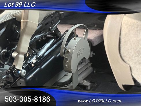 Used 2011 Dodge Grand Caravan Crew image 20