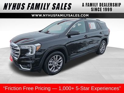 Used 2024 GMC Terrain SLT