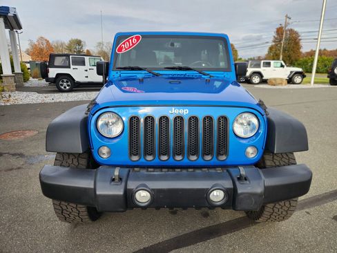 Used 2016 Jeep Wrangler Unlimited Sport w/ Quick Order Package 24S AWD/4WD image 19