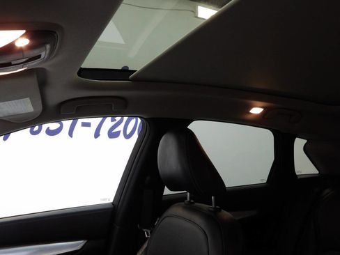 Used 2019 INFINITI QX50 Essential w/ Premium Heat Package image 11