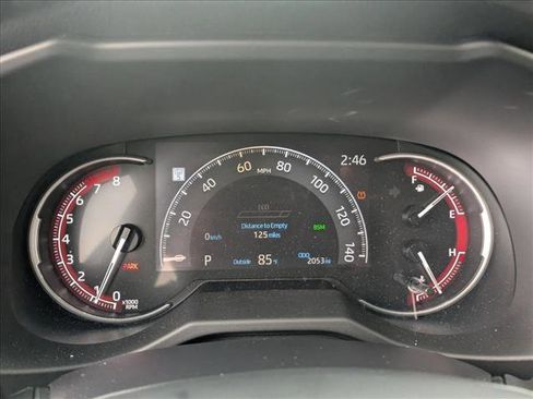 Used 2025 Toyota RAV4 XLE Premium image 10