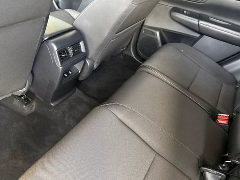 Used 2025 Honda CR-V Sport image 22