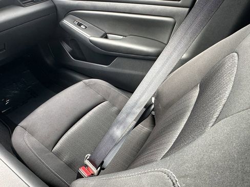 Used 2022 Nissan Altima 2.5 S image 15