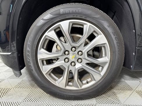 Used 2019 Chevrolet Traverse Premier w/ Driver Confidence II Package image 20