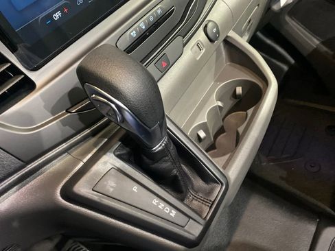 New 2026 Ford Transit 250 148 Medium Roof w/ Load Area Protection Package image 28