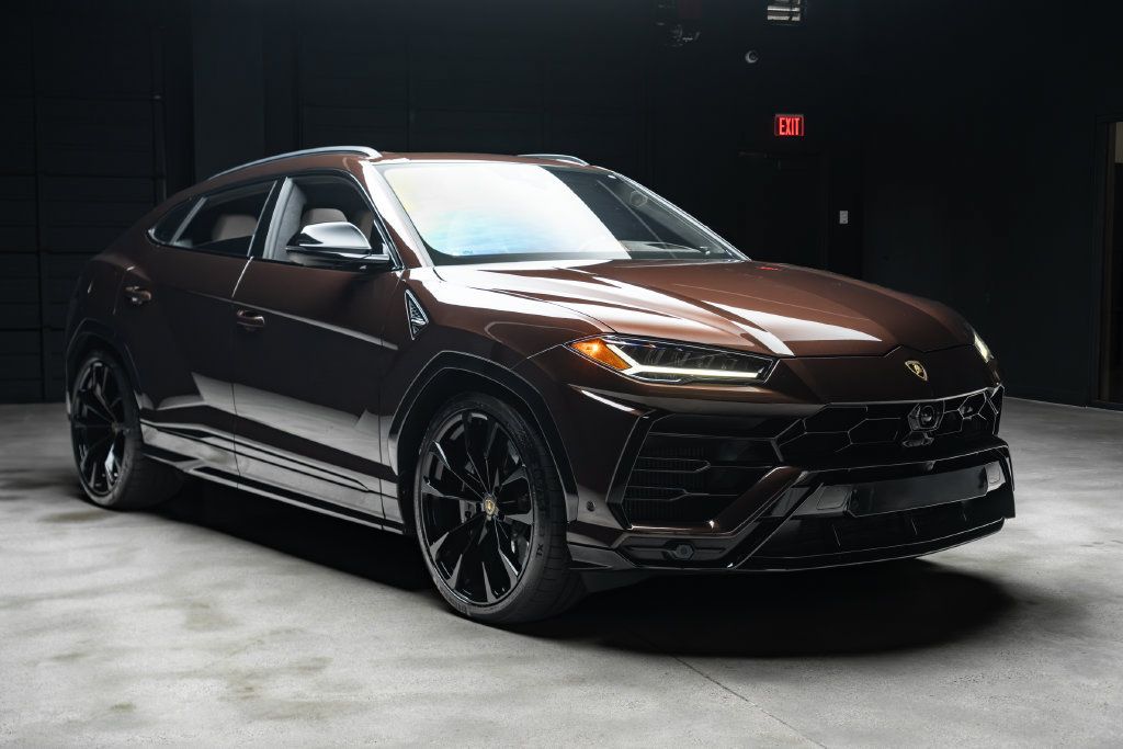 Used 2022 Lamborghini Urus AWD/4WD image 6