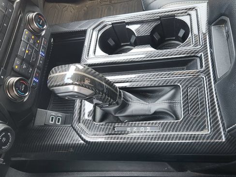 Used 2018 Ford F150 Raptor w/ Equipment Group 802A Luxury AWD/4WD image 23