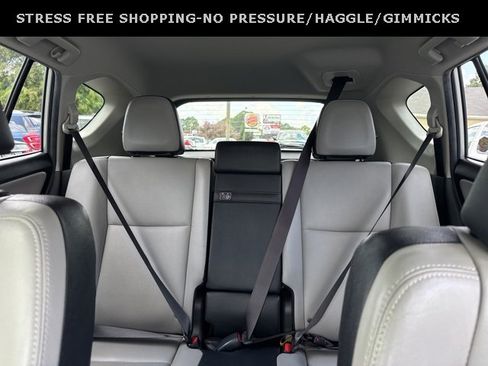 Used 2016 Toyota RAV4 Limited image 29