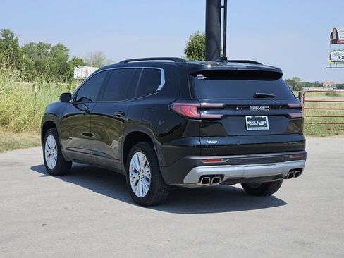 Used 2024 GMC Acadia Elevation w/ Luxury Package FWD image 5