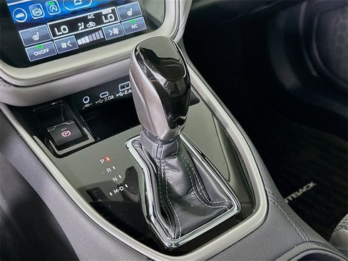 Used 2025 Subaru Outback Premium w/ Popular Package #1 image 22