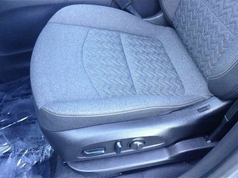 Used 2023 Chevrolet Equinox LT w/ LPO, Floor Liner Package image 13